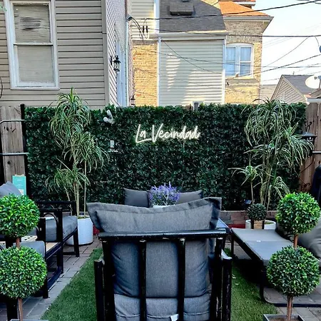 Chicago-Pilsen Boho Apartment With Free Parking - Unit C